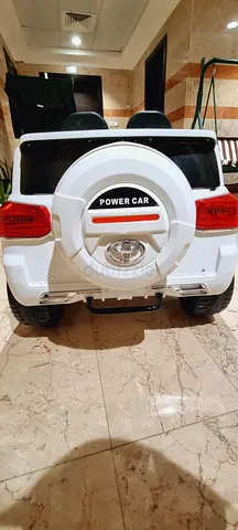 Kids Electric Ride-On SUV Toy Car – White, Good Condition