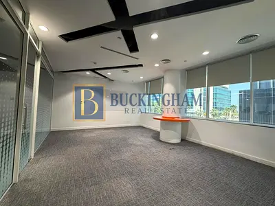 Fitted Office Space | Only DDA License | Vacant