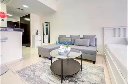 COZY FURNISHED STUDIO I BALCONY FACING POOL