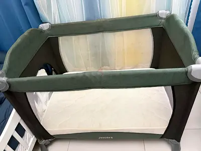 Juniors baby bed with mattress