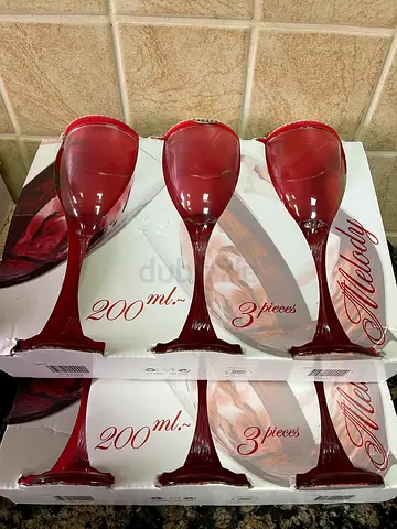 Set of 6 Red Wine Glasses (200ml) - New in Box