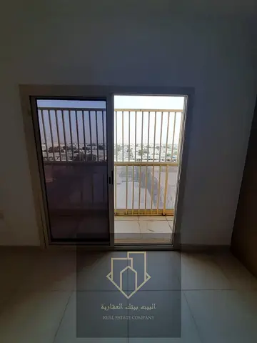شقة غرفتين وصالة النعيمية 1 شارع الاتحاد باركن وشهر مجاني