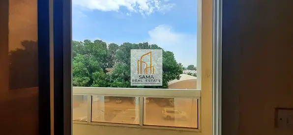 2bhk with Balcony 3 washroom available for family