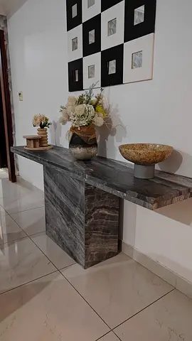 Marble console