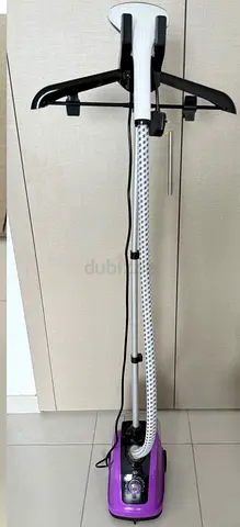 Steam iron for sale!