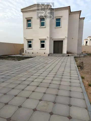 Bright & independent 3-Bedroom villa for rent only 130k