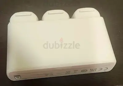 Dji Neo 1 - battery hub with 3 batteries