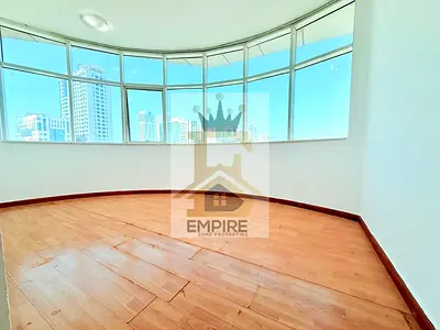 SPACIOUS BRIGHT APPARTMENT// FAMILY BULIDING//FRER PARKING//FREE GYM & POOL//EASY CLOSE EXIT TO DUBAI