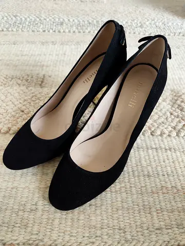 Minello black shoes new -size 39