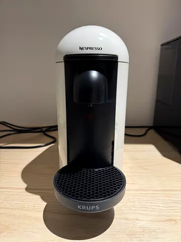 Nespresso Vertuo PLUS  180+ capsules