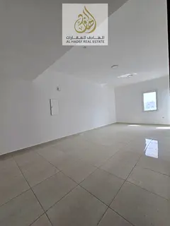 For annual rent in Al Jurf 2, Ajman, a very spacious 3-bedroom apartment with a living room, designe