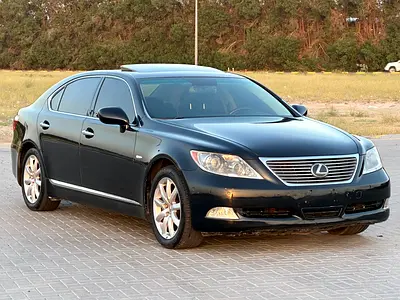 Lexus LS 460 Platinum 2008 - GCC Specs - Pristine Condition