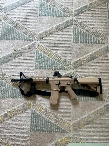 Airsoft M4 REPLICA TOY