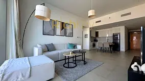 Luxury 1BR | Prime Location | Downtown Views II