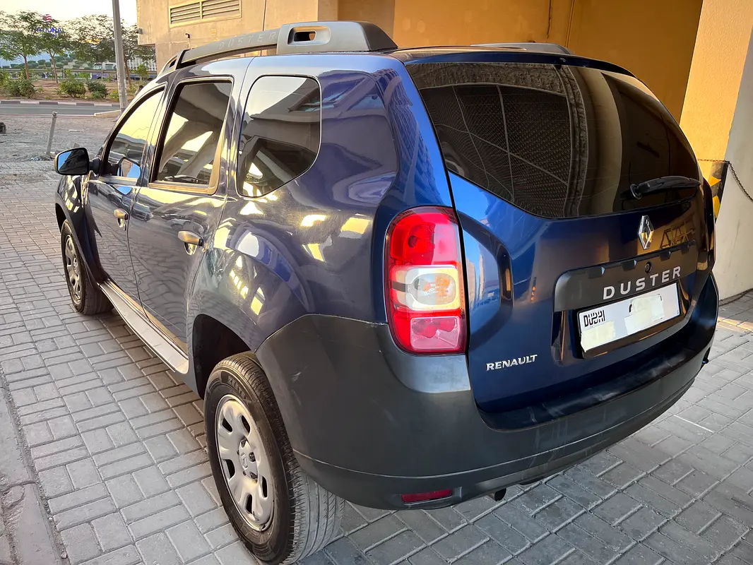 Renault Duster 2017 — photo 1 of 7