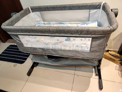 Gray Portable Baby Bassinet / Cradle with Storage - Good Condition