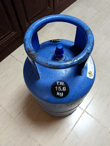 Used ADNOC Gas Cylinder (15.6 kg) — with Full GAS
