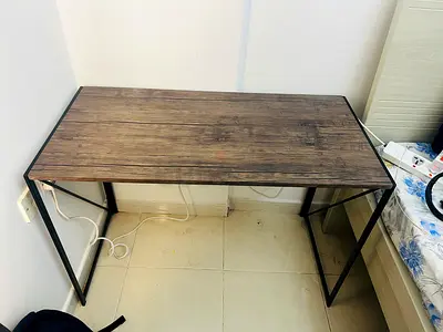 Study table or Bed side Table