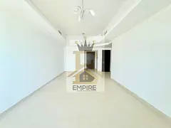SPACIOUS BRIGHT APPARTMENT//MASTER ROOM NICE WARDROBE//PRIME LOCATION//FREE GYM & POOL//EASY CLOSE E