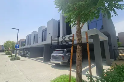 3BR Corner Unit in Robinia, Masaar | Freehold | Spacious Layout