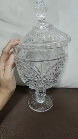 Glass pot