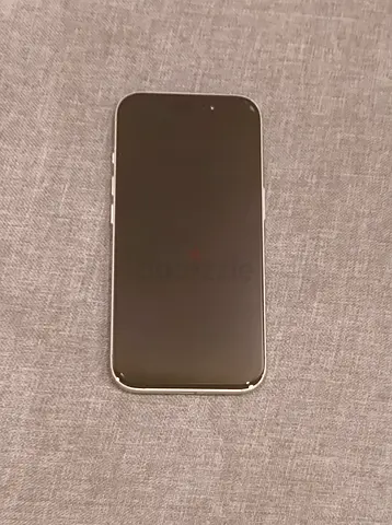 Used iPhone 16 256 GB in Good Working Condition with Apple Original charger.