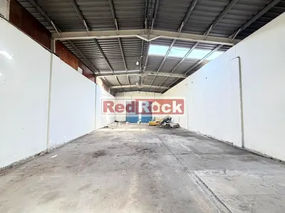 2000 Sqft Warehouse of Rent in Industrial Area 3