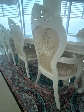 12 seater expandable beautiful dining table