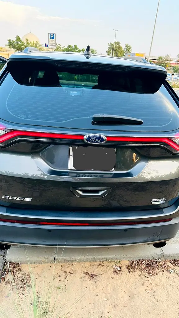 Ford Edge 2017 — photo 1 of 1