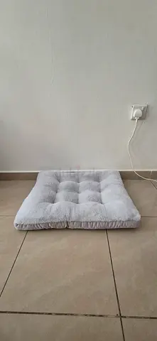 Light Grey Soft Padded Pet Bed - Mint Condition