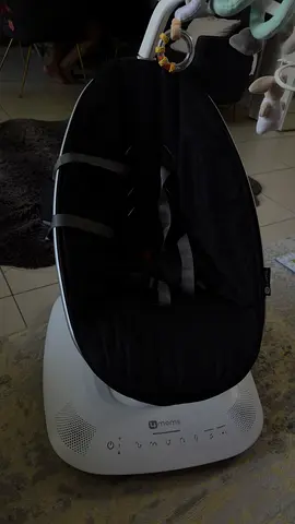 4moms MamaRoo Baby Swing/Rocker - Good Condition