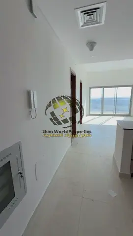 Luxury Apartment | Ready to Move | Freehold