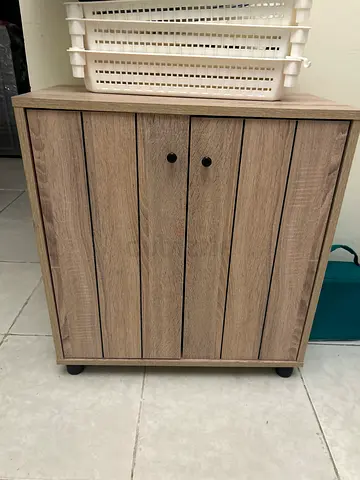 Small Wooden Mobile Cabinet with Lockable Drawers - Oak Finish