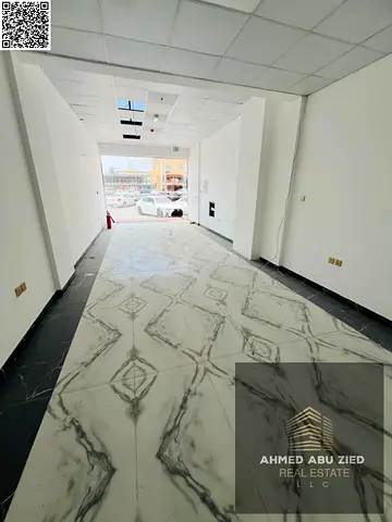 موقع مميز | شهر مجاني | 400 قدم | محل للايجار السنوي منطقة المويهات 2 علي الطريق الرئيسي | محل مساحة ممتازة | متاح لجميع الأنشطة باستثناء المطاعم