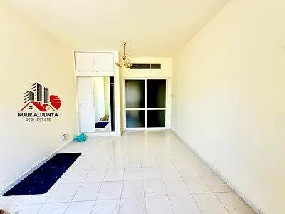 FRONT OF METRO . HUGE STUDIO.FREE PARKING.!! BOOK NOW.!!