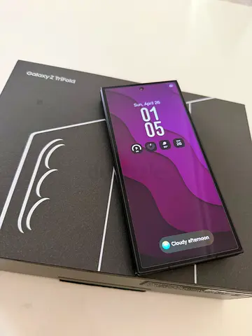 Samsung Galaxy Z Trifold Korean - pre owned with Box (like new Condition)