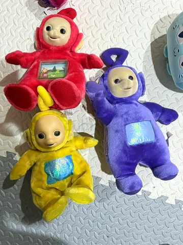 Set of 3 Teletubbies Soft Plush Toys — Red, Purple, Yellow — talking and music Good Condition