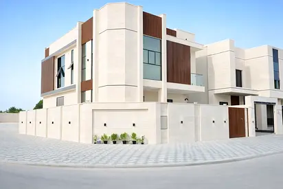 Fees included - Freehold - Super Deluxe finishing
