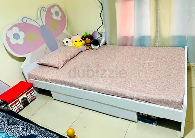 Butterfly Bed for Sale In Flawless Condition