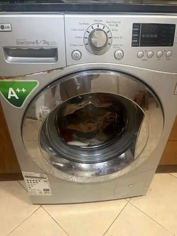 LG Front Load Washing Machine 6/3kg Silver - Good Working Condition