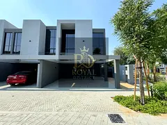 DISTESSED DEAL| ORIGNAL PRICE | TOWN HOUSE | 3 BEDS +MAID ROOM | MASAR 2 |PRIME LOCATION |