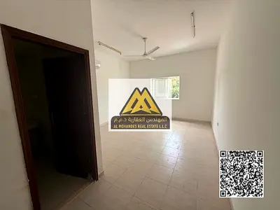 Located in a vibrant area directly on the Dubai exit, this studio offers easy daily commutes betwee