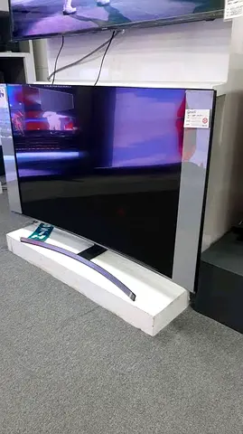 Samsung 55MU7300 (Excellent Condition)