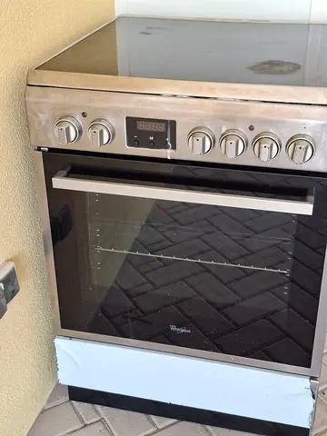 Whirpool Electric Oven 60 cm