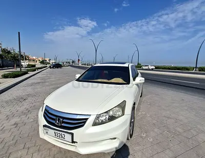 Honda Accord Full Option White 2011