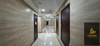 Lavish 2bhk with free parking on prime location
