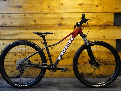 Trek Marlin 6 Gen 2 Mountain Bike