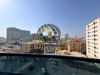 🏢 برج النعيمية – A1  النوع: شقة من 3 غرف نوم + غرفة للخادمة  المساحة: 2366 قدم مربع الطابق: طابق مرتفع (سلسلة O2) الإطلالة: إطلالة على الشارع المطبخ: