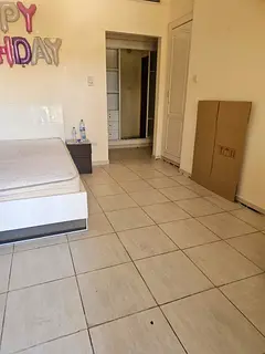 ROOM AVAILABLE NEAR BURJMAN METRO FOR LADIES AND FAMILIES