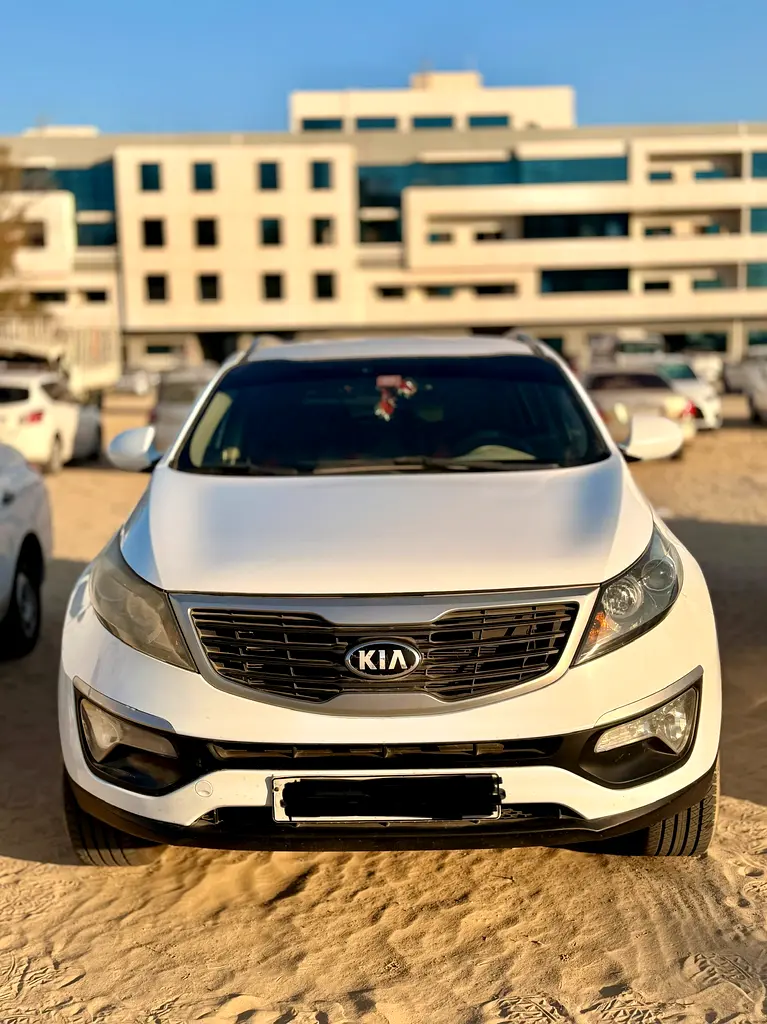Kia Sportage 2014 — photo 1 of 8